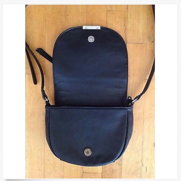 NINE WEST Black Faux Leather CROSSBODY Handbag - Picture 8 of 10